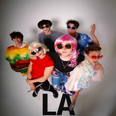 LA