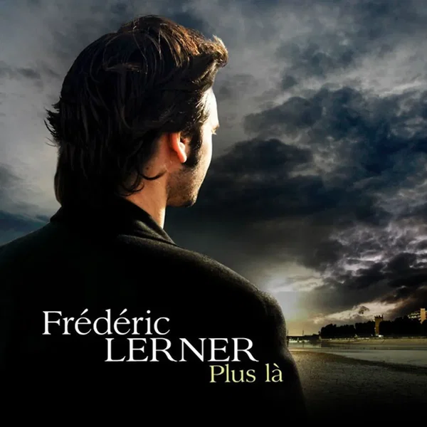 Plus là