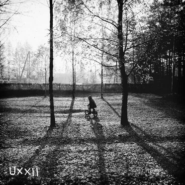 Autumn Visions by Uxxii - album cover