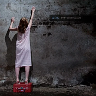 Tämän kylmän keskellä by Aida - album cover