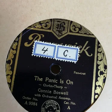 The Panic Is On / Mama Don't Allow It