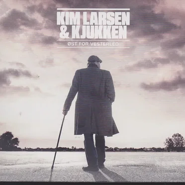 Øst for vesterled by Kim Larsen & Kjukken - album cover