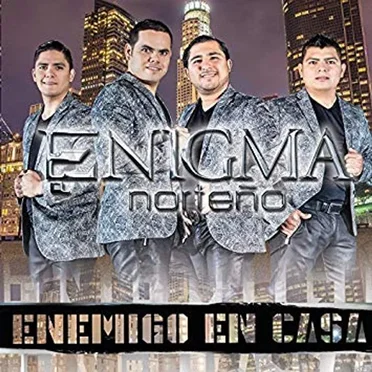 Enemigo en casa