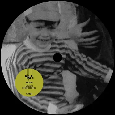 Magic Footsteps by Modd - album cover