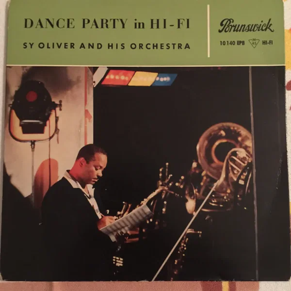 Dance Party in Hi-Fi
