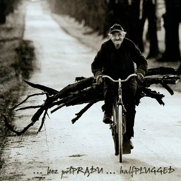… bez półPRĄDU … halfPLUGGED by Quidam - album cover
