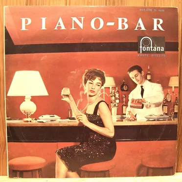Piano-Bar by Laura Fontaine et son quartette - album cover