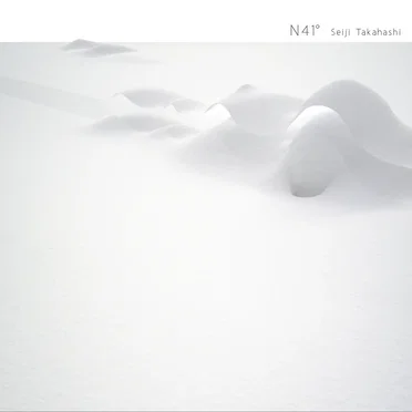 N41°