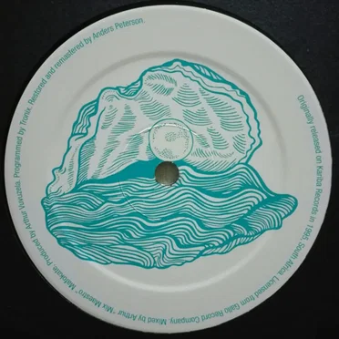 Singapore by Mpumi - album cover