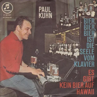 Es gibt kein Bier auf Hawaii by Paul Kuhn mit Chor und Orchester - album cover
