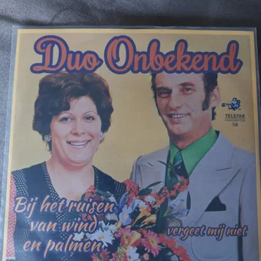 Bij het ruisen van de wind en palmen / Vergeet mij niet