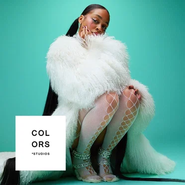 THERAPIST (A COLORS SHOW)