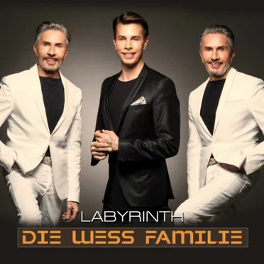 Labyrinth by Die Wess Familie - album cover