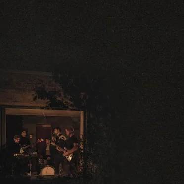 closed session EP