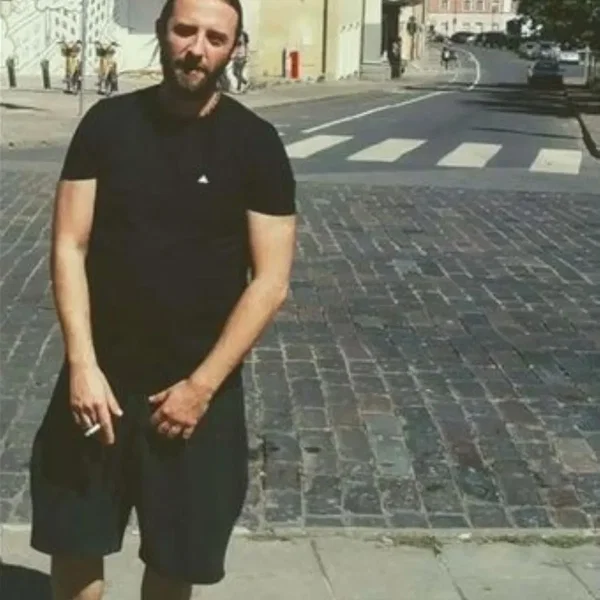 Postcards from the Edge