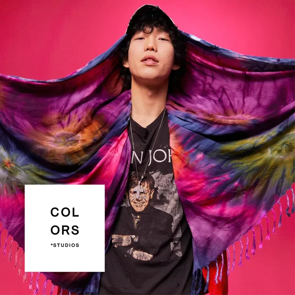 25 - A COLORS SHOW
