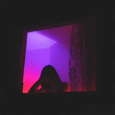 don't you want to feel something different? by Draining - album cover