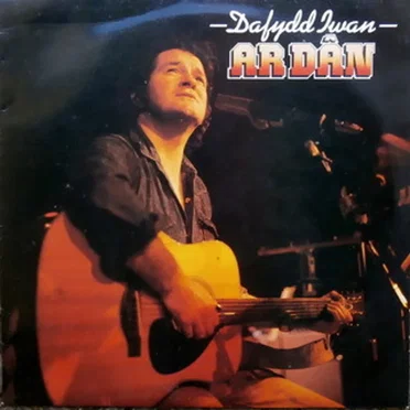Dafydd Iwan Ar Dân