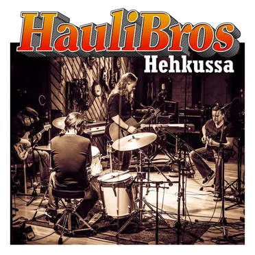 Hehkussa by Hauli Bros - album cover