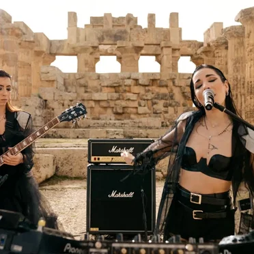 Diesis Live @Sunset at the Temple of Selinunte