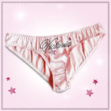 𝓥𝓲𝓬𝓽𝓸𝓻𝓲𝓪’𝓼 𝓽𝓻𝓮𝓪𝓽