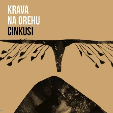 Krava na orehu