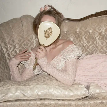 The Mirror by Mollie Elizabeth - album cover