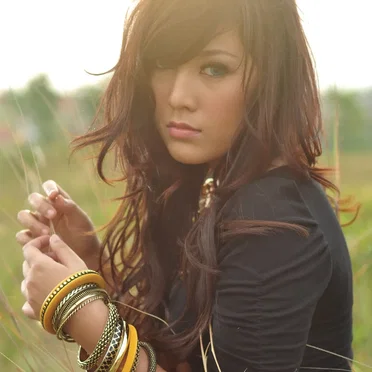 Patah Seribu by Shila Amzah - album cover