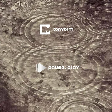 Pause, Play!