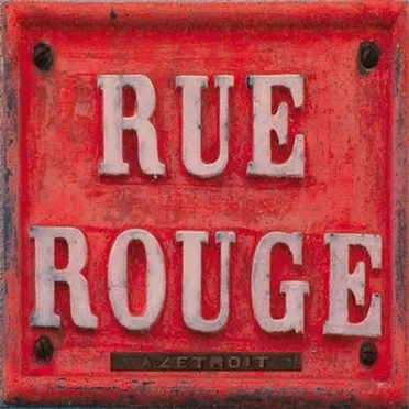 À l'étroit by Rue Rouge - album cover