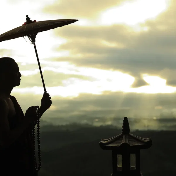 Lamps to Dispel Darkness: Wisdom of the Great Spiritual Masters
