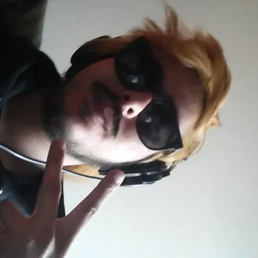 GREASY 2k16 by Nikes - album cover