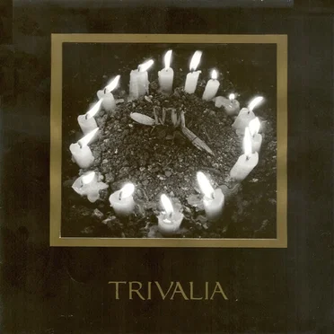 Dat Rosa Mel Apibus by Trivalia - album cover