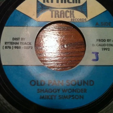 Old Pan Sound / Stacy Is In Love With Me