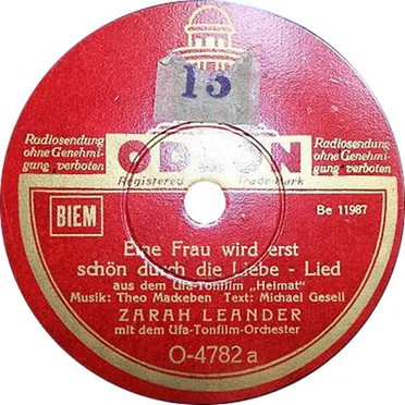 Eine Frau wird erst schön durch die Liebe / Drei Sterne sah ich scheinen