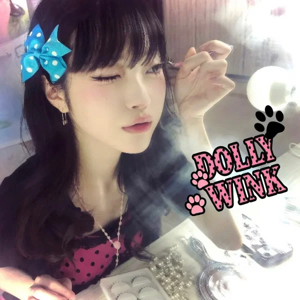 DOLLY WINK