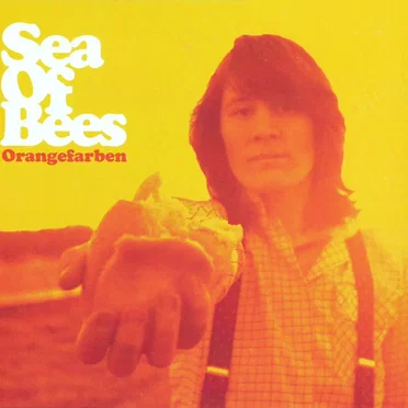 Orangefarben