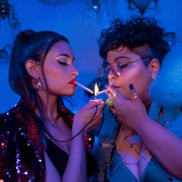 Con mi amiga