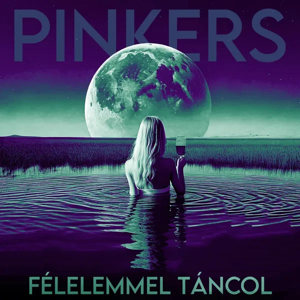 FÉLELEMMEL TÁNCOL