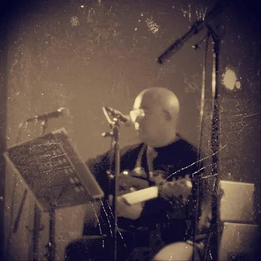 New Virus Unpluged by Nigel Brown - album cover