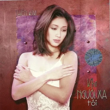 Khi người xa tôi