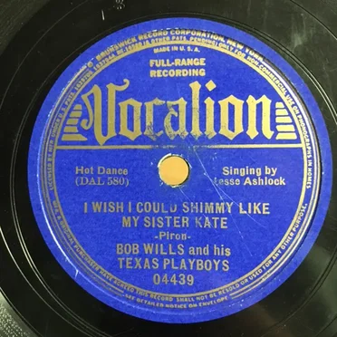 I Wish I Could Shimmy Like My Sister Kate / Moonlight and Roses