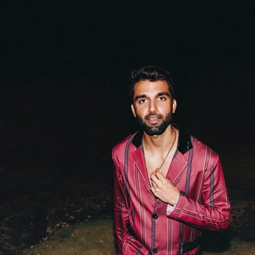 Mil noites de um amor sem fim