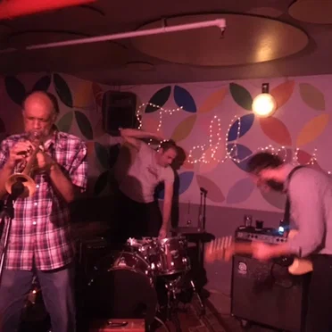 Live @ Abasement w/ Daniel Carter