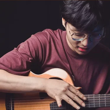 Easy On Me (Acoustic Instrumental)