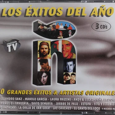 Ñ: los éxitos del año by Various Artists - album cover