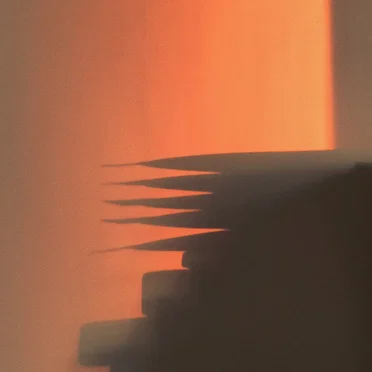Infinite Tape Loops: Facing the Southern Sunset Lights