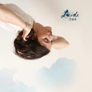Une by Luciole - album cover