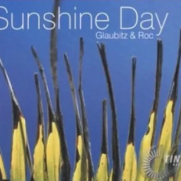 Sunshine Day by Glaubitz & Roc - album cover