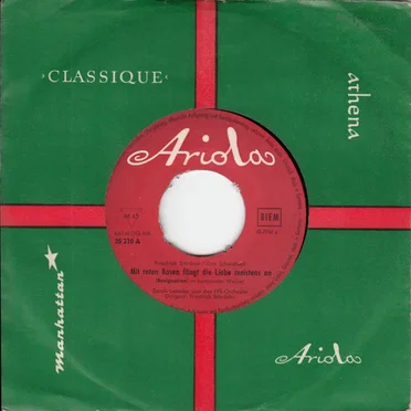 Der Wind hat mir ein Lied erzählt / Mit roten Rosen fängt die Liebe meistens an